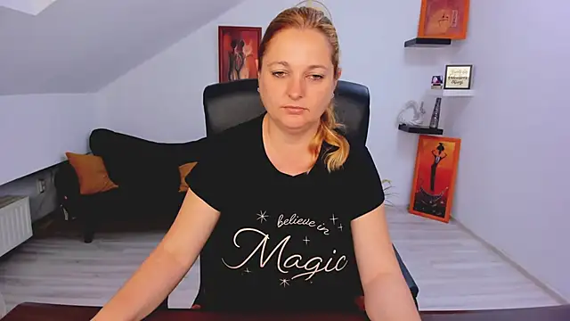 LollaGirl online show from 21, 5, 2026