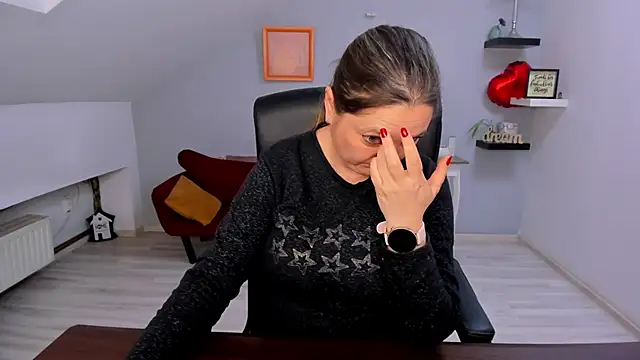 LollaGirl online show from 30, 3, 2026