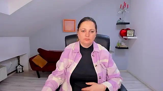 LollaGirl online show from 19, 3, 2026