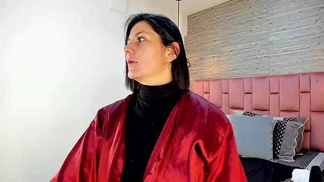 SarahDeyvis online show from 6, 3, 2025