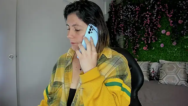 SarahDeyvis online show from 26, 2, 2026