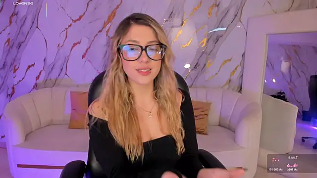 EveBensonX online show from 16, 2, 2026