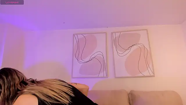 EveBensonX online show from 21, 3, 2026