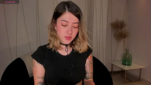 EveBensonX online show from 21, 5, 2026
