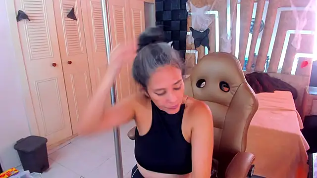 cute sassy online show from 8, 11, 2025