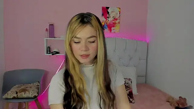 18candys online show from 25, 2, 2026