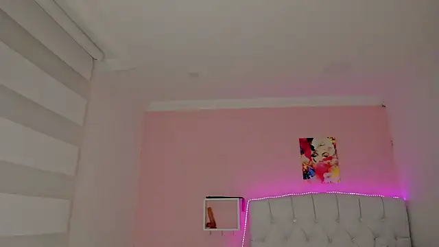 18candys online show from 19, 1, 2025