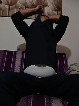 masculine bear daddy online show from 17, 12, 2025