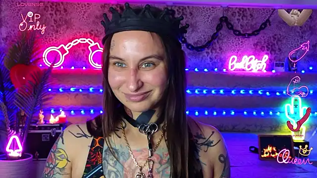 Cool Freak  online show from 6, 3, 2026