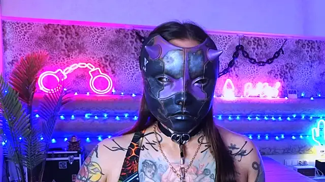 Cool Freak  online show from 12, 10, 2025