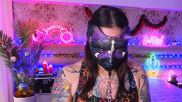 Cool Freak  online show from 9, 11, 2025