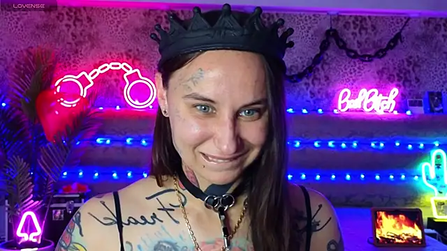 Cool Freak  online show from 3, 4, 2026