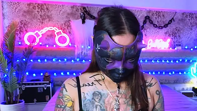 Cool Freak  online show from 16, 10, 2025