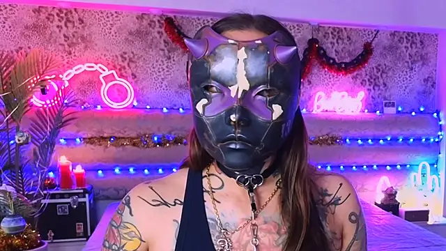 Cool Freak  online show from 10, 11, 2025