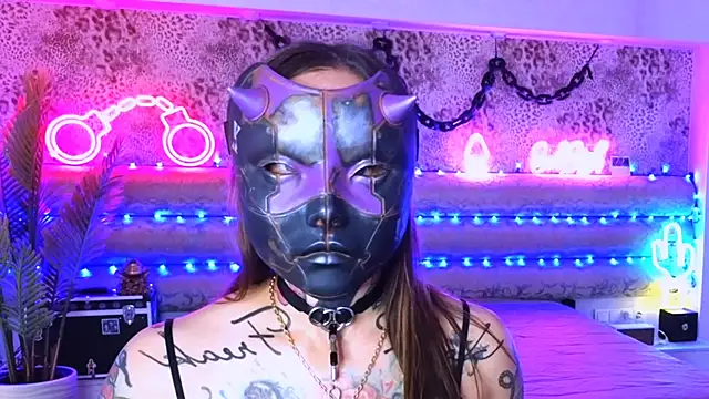 Cool Freak  online show from 5, 10, 2025