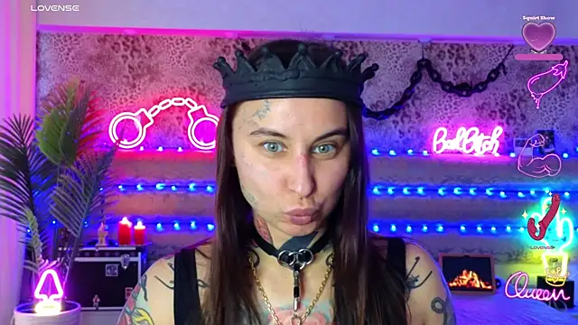 Cool Freak  online show from 7, 2, 2026