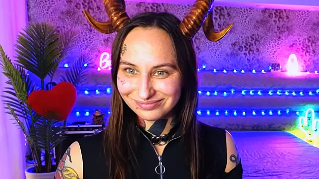 Cool Freak  online show from 20, 3, 2025