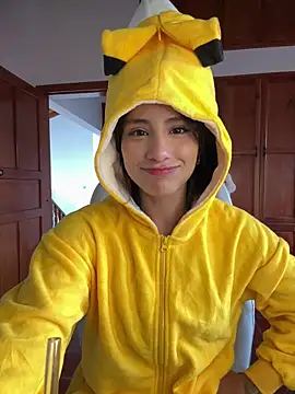 Ale Lewis online show from 8, 2, 2026