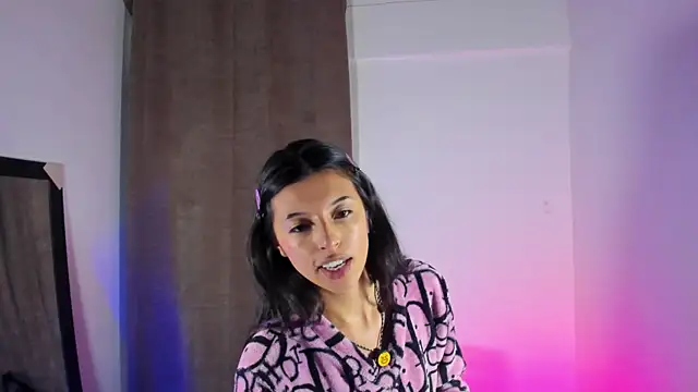 NanaRott online show from 5, 11, 2025