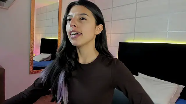 Snapshot of NanaRott chatting on 18, 2, 2026 NanaRott online show from 18, 2, 2026