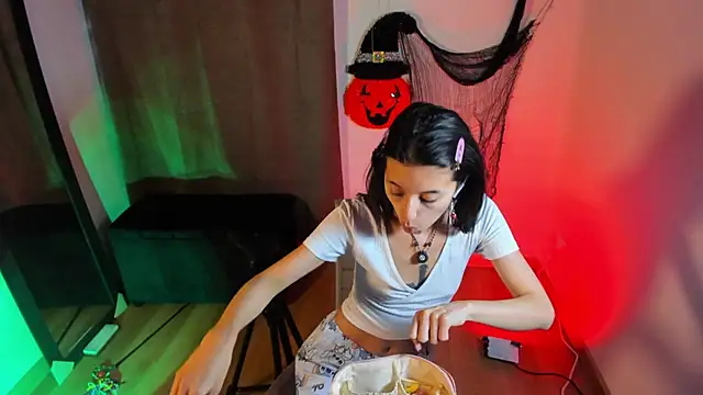 NanaRott online show from 2, 11, 2025