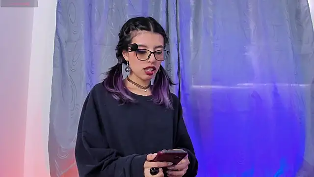 NanaRott online show from 11, 2, 2025