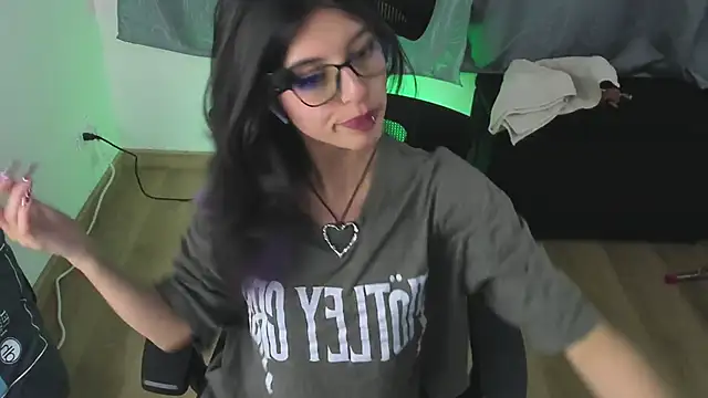 NanaRott online show from 18, 3, 2025