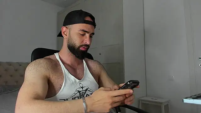 MichaelMasterss online show from 8, 5, 2026