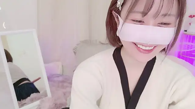 Yuu  k online show from 24, 1, 2025