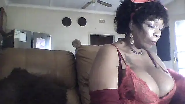 Gucci Bx online show from 13, 11, 2025