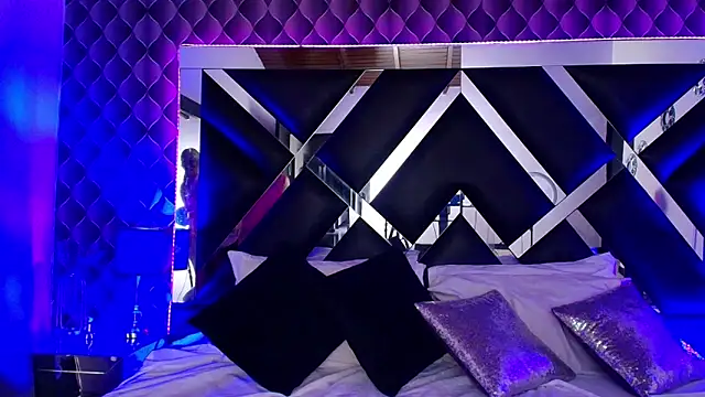 victoriaa lee  online show from 3, 10, 2025