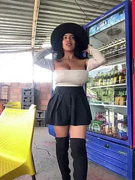 serena willow online show from 18, 11, 2025