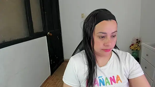 smile sweetpao online show from 12, 11, 2025