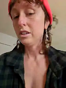 mossy kiss online show from 23, 1, 2025