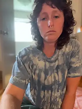 mossy kiss online show from 5, 4, 2026