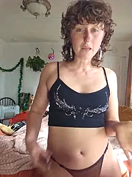 mossy kiss online show from 15, 12, 2025