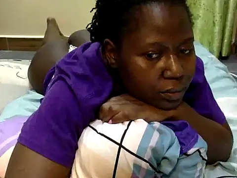 Snapshot of 10sexymelo69_ chatting on 26, 9, 2025 10sexymelo69 online show from 26, 9, 2025