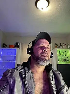 Cristian-Brayan online show from 4, 3, 2025