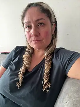 gabiTetas online show from 17, 4, 2026