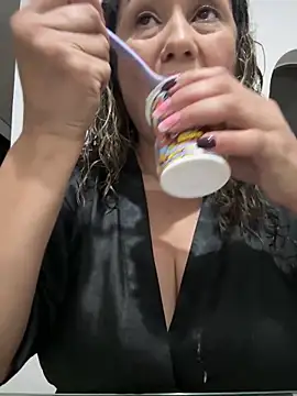 gabiTetas online show from 3, 3, 2026