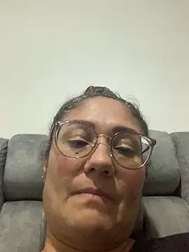 gabiTetas online show from 10, 1, 2025