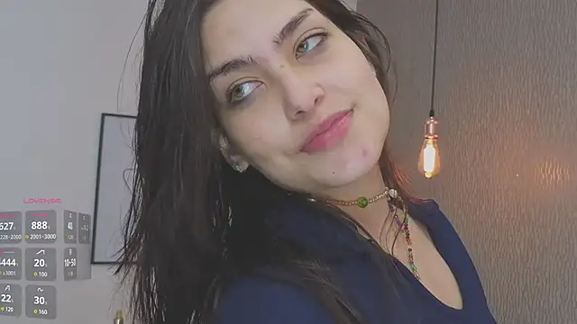 Snapshot of Alexa_Thaylor_ chatting on 6, 5, 2026 Alexa Thaylor online show from 6, 5, 2026