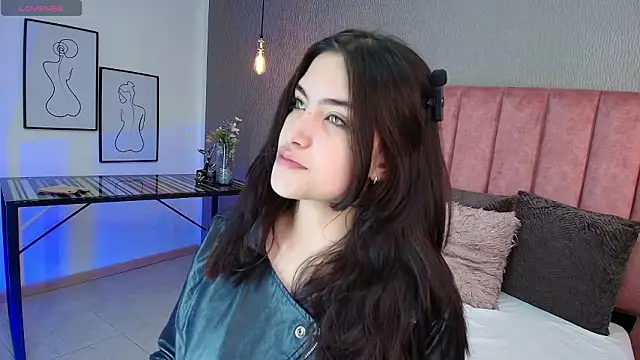 Alexa Thaylor  online show from 21, 3, 2026