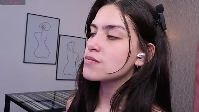 Alexa Thaylor  online show from 16, 3, 2026