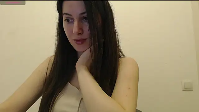  Hot Lady  online show from 14, 2, 2026