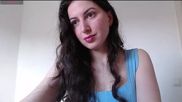  Hot Lady  online show from 1, 3, 2026