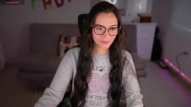 ImLui lu online show from 18, 3, 2025