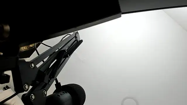 Snapshot of sarita_loven chatting on 18, 2, 2026 sarita loven online show from 18, 2, 2026