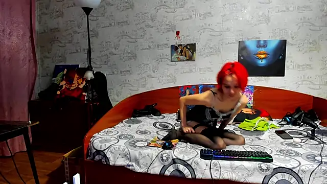 Snapshot of KagamiTayga chatting on 8, 2, 2026 KagamiTayga online show from 8, 2, 2026