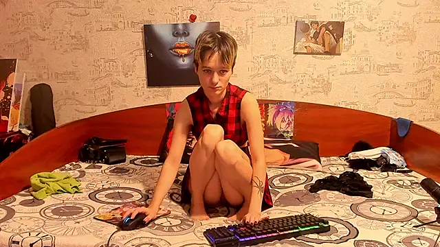 KagamiTayga online show from 7, 10, 2025